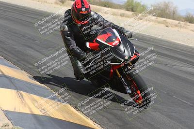 media/May-05-2025-Moto Forza (Mon) [[3c1838c5e5]]/2-B Group/Session 2 (Turn 7 Inside)/
